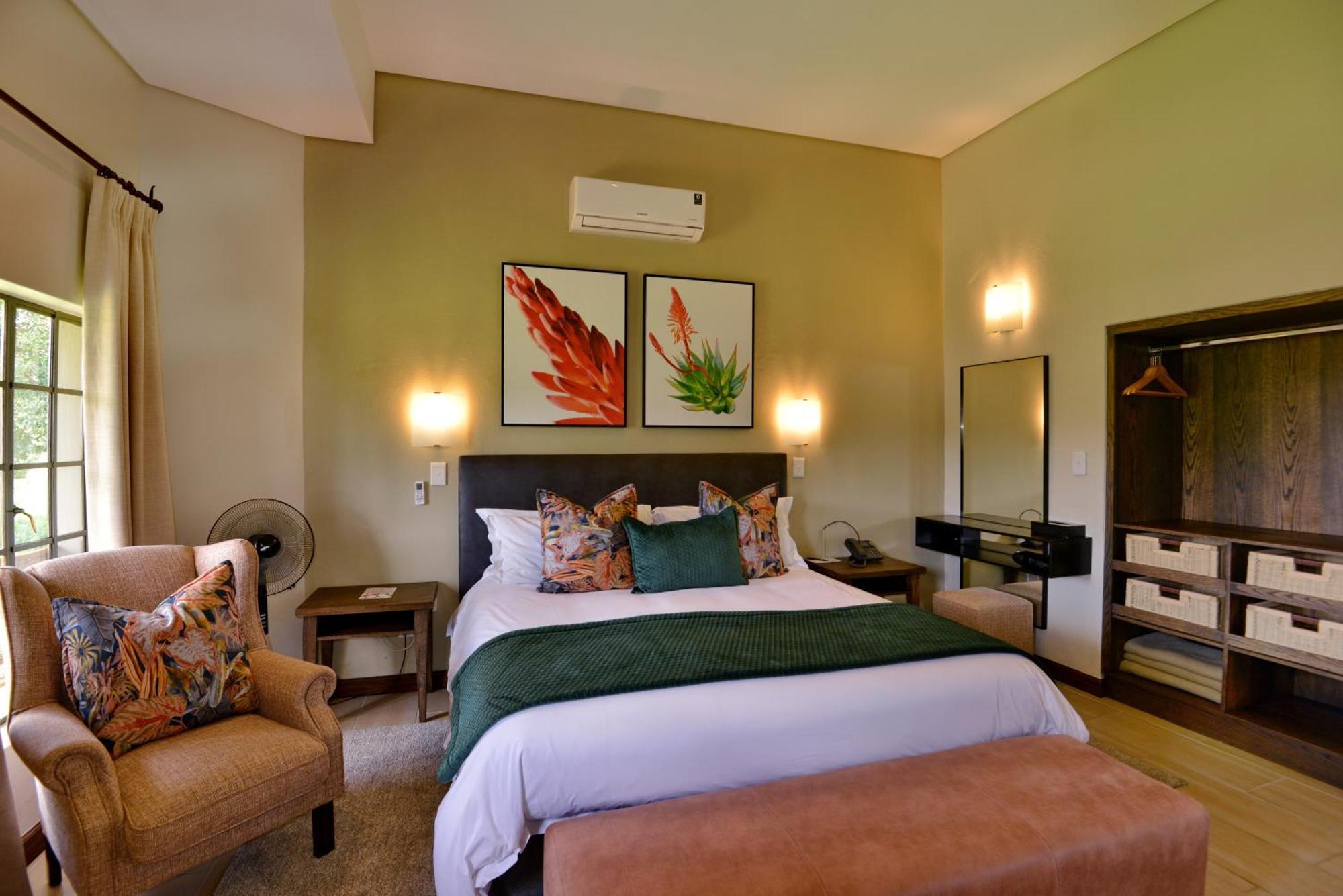 African Hills Safari Lodge & Spa Magaliesburg Szoba fotó