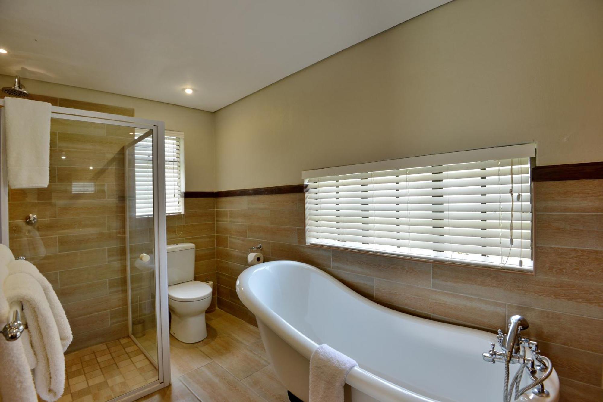 African Hills Safari Lodge & Spa Magaliesburg Szoba fotó